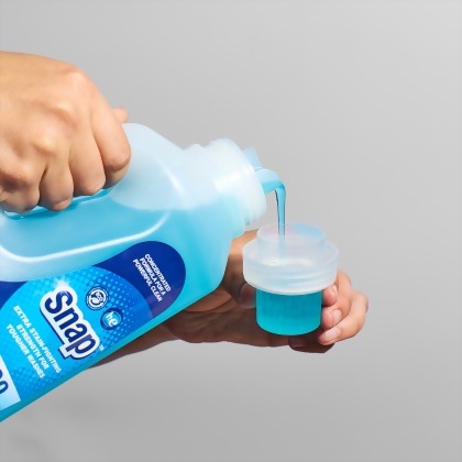 Snap&trade; 4x Enzyme Laundry Detergent alternate image