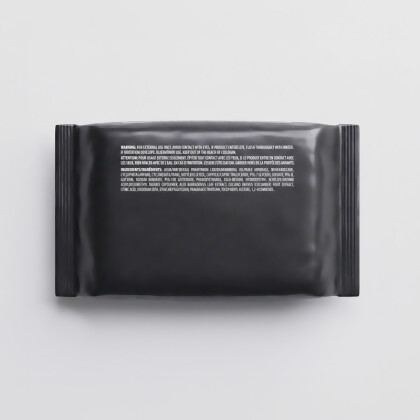 Motives&reg; Makeup Remover Towelettes alternate image