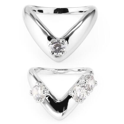 LEXI – Prong Set V-Shaped Ring Duo