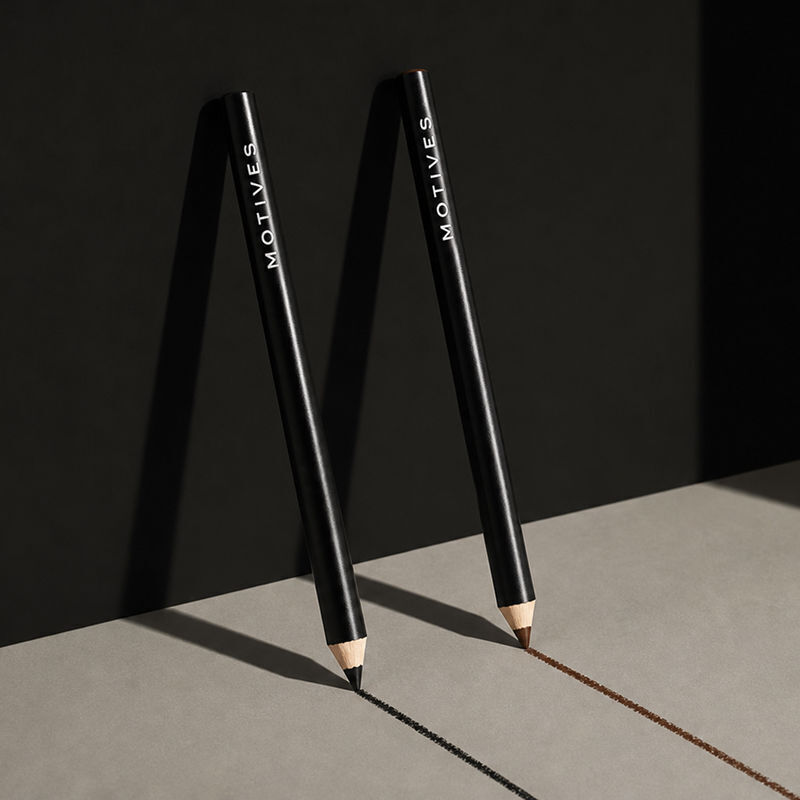 Motives&reg;絲滑眼線筆