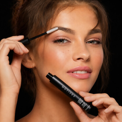 Motives&reg; Lash & Brow Serum alternate image