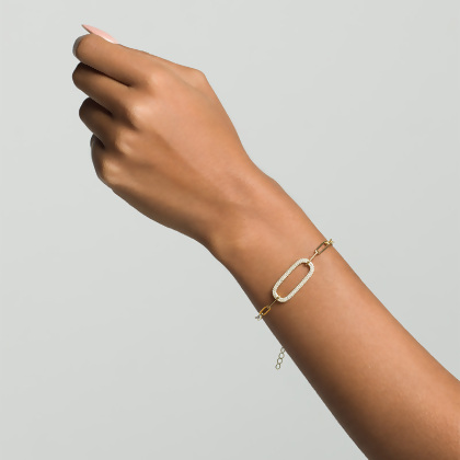 MARIA - Paperclip Bracelet With Pave Oval Link