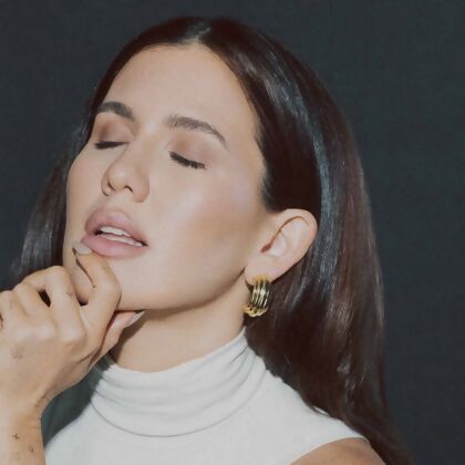 RAYE - Ribbed Earrings