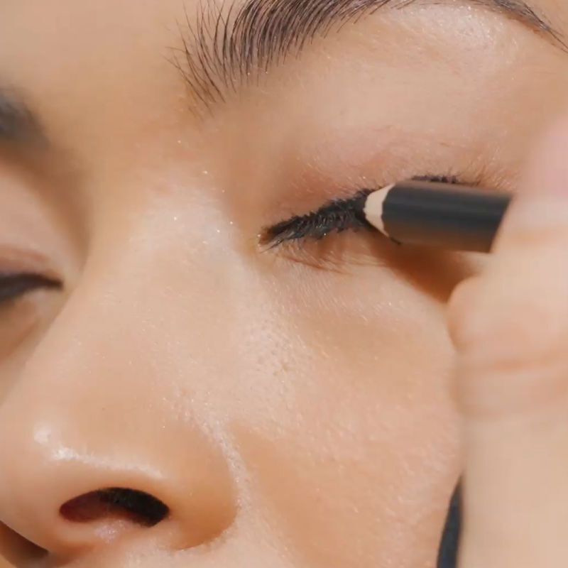 Motives&reg; Long wear Eyeliner