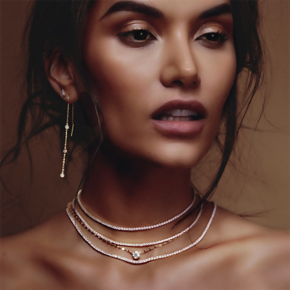 KATIE - Textured Solitaire Necklace