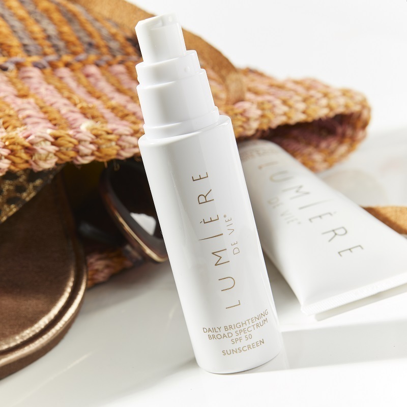 Lumière de Vie&reg; Daily Brightening Broad Spectrum SPF 50