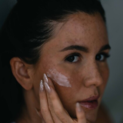 Lumière de Vie&reg; 極緻妍亮透白防曬乳霜 SPF50