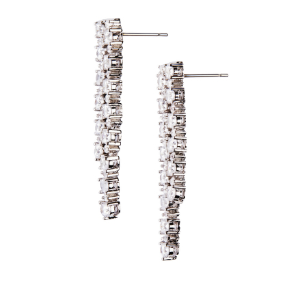 QUINN &ndash; Double Strand Earrings alternate image