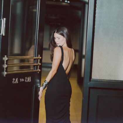 JACLYN &ndash; Wide Wrist Cuff alternate image