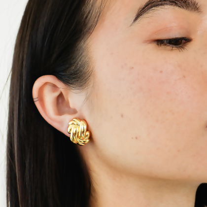 HERA - Clip-On Earrings alternate image