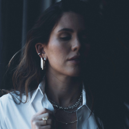 PIPER &ndash; Wavy Ear Cuff alternate image