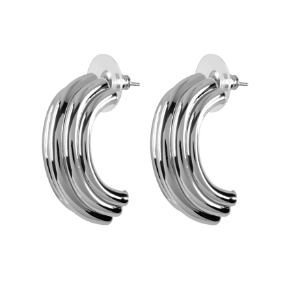RAYE - Ribbed Earrings alternate image