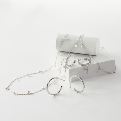 SOPHIE - Pave CZ Hoop Earrings alternate image