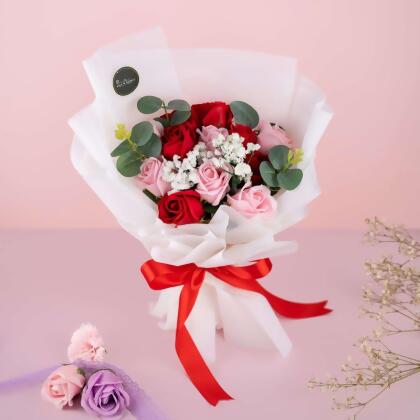 Alicia Flower Bouquet 
