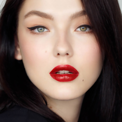 Motives&trade; Precisely The Point Eye Line