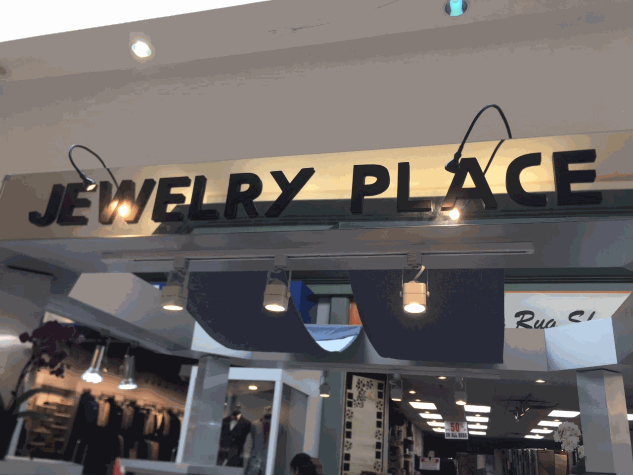 jewelery space
